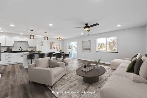 108 W Washington St, Norway, IA, 52318 | Card Image