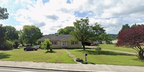 570 Market St, Dayton, TN, 37321-1640 | Card Image