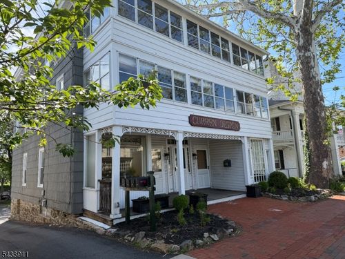 1 Hilltop Rd, Mendham, NJ, 07945-1246 | Card Image