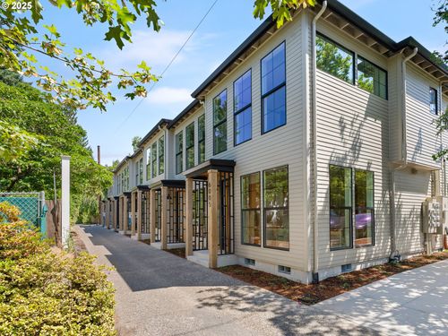 5-6013 Ne 30th Ave, Portland, OR, 97211-6733 | Card Image