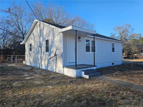 609 Eva Cir, Spring Lake, NC, 28390-2707 | Card Image