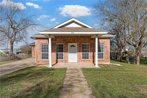 603 N Harrison Street, West, TX, 76691 | Card Image