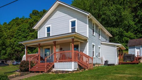 9945 Raiders Rd, Frazeysburg, OH, 43822-9305 | Card Image