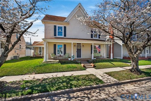 621 Lee St, West Point, VA, 23181 | Card Image