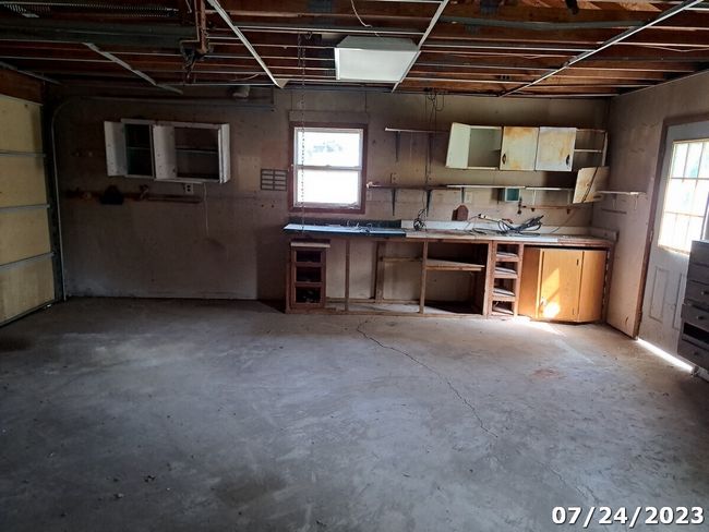 102 W Hackett St, House other with 4 bedrooms, 2 bathrooms and null parking in Carlisle IN | Image 8