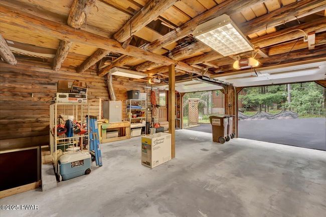 2 Car Log Garage | Image 80