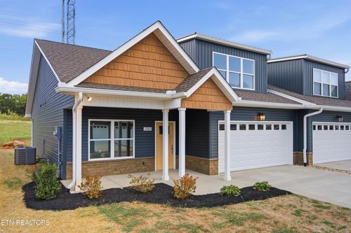 1533 Sunrise Crest Ln, Powell, TN, 37849-2329 | Card Image