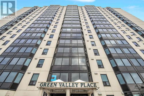105-35 S Green Valley Drive S, Kitchener, ON, N2P2A5 | Card Image