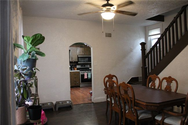 215 N 4 Th St, House other with 3 bedrooms, 1 bathrooms and null parking in Clairton PA | Image 4