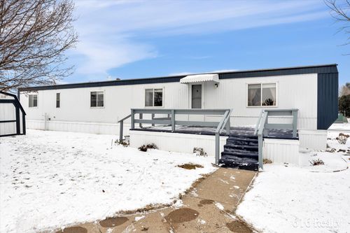 7368 Blue Dr Ne, Belmont, MI, 49306-9778 | Card Image