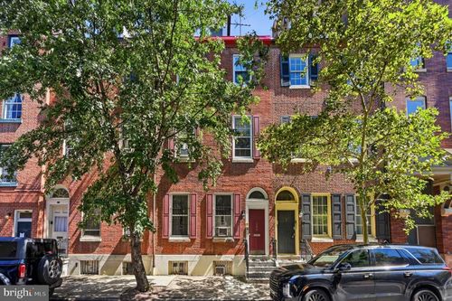 1m-265 S 9th St, PHILADELPHIA, PA, 19107-5710 | Card Image