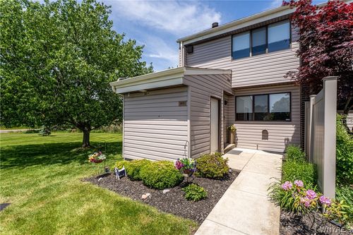801 Red Fern Ct, East Amherst, NY, 14051-1212 | Card Image