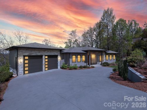 642 Altamont Vw, Asheville, NC, 28804-8305 | Card Image