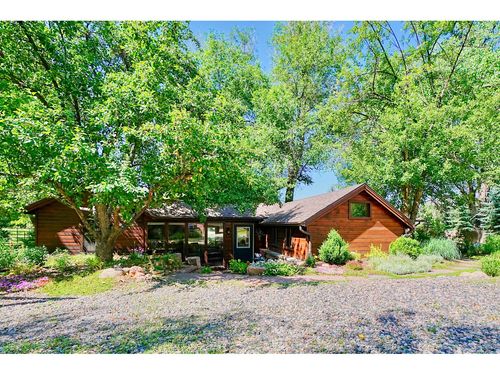 11 Red Gulch Rd, Lyons, CO, 80540-8829 | Card Image