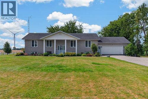 124 County Rd 14 E, Cottam, ON, N0R1B0 | Card Image