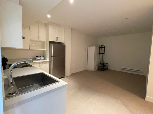 16500 21 Ave, Surrey, BC, V3Z0X6 | Card Image