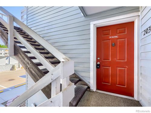 203-7395 E Eastman Ave, Denver, CO, 80231-4335 | Card Image
