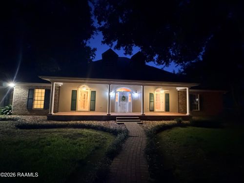 414 Wildwood Dr, New Iberia, LA, 70560-1425 | Card Image