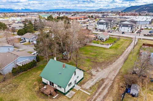 195 Two Mile Dr, Kalispell, MT, 59901-3446 | Card Image
