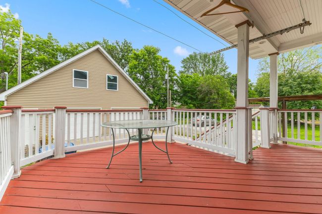 Deck | Image 36