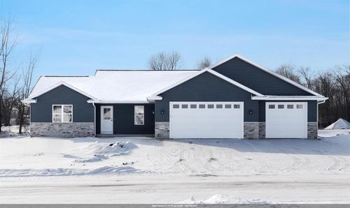 W7055 Otis Drive, Greenville, WI, 54942 | Card Image