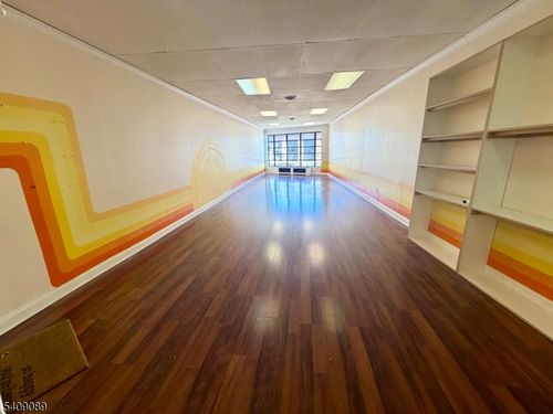 348 Bloomfield Ave, Montclair, NJ, 07042-3602 | Card Image