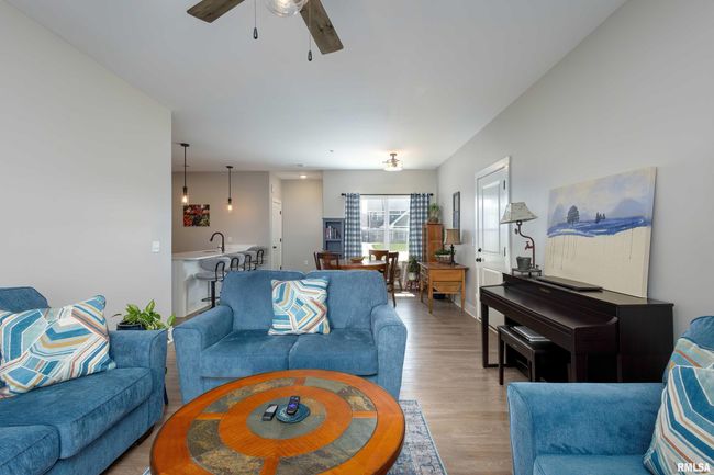 3036 Shanes Way, Condo with 2 bedrooms, 2 bathrooms and null parking in Bettendorf IA | Image 10