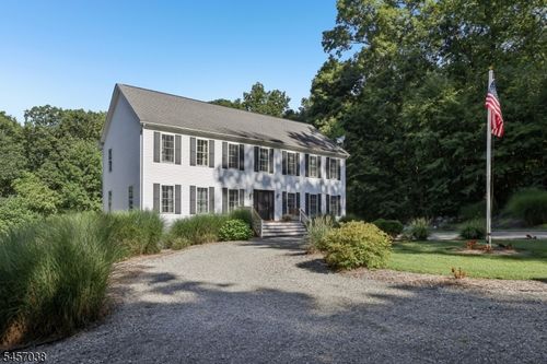 34 Longview Ln, Hamburg, NJ, 07419-1911 | Card Image