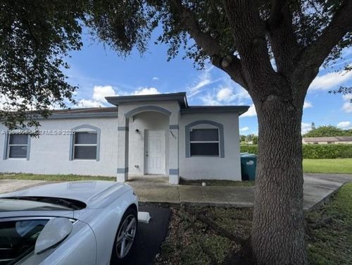 28402 Sw 141st Pl, Homestead, FL, 33033 | Card Image