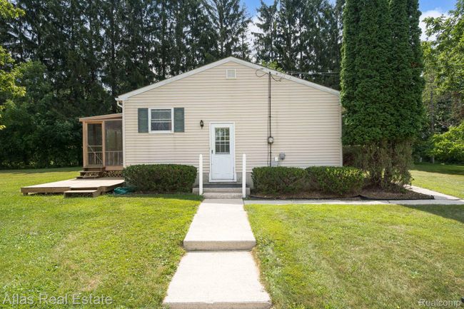 11-web-or-mls-Exteriors (11 of 19).jpg | Image 7