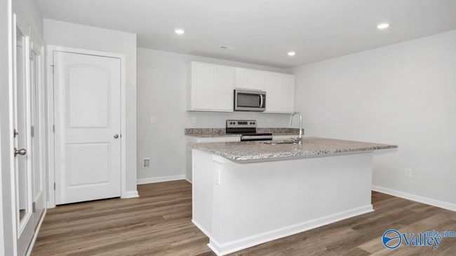 6154 Feather Way Se, House other with 3 bedrooms, 2 bathrooms and null parking in Owens Cross Roads AL | Image 8