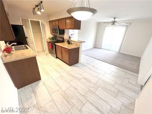 241-3135 S Mojave Rd, Las Vegas, NV, 89121-8301 | Card Image