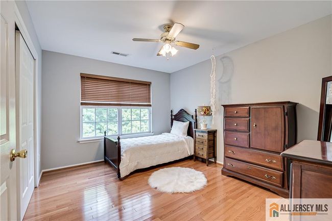 40 Jared Blvd, House other with 5 bedrooms, 5 bathrooms and null parking in Kendall Park NJ | Image 16