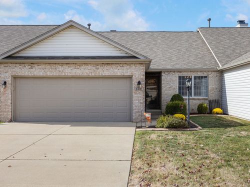 0-2521 Windward Blvd, Champaign, IL, 61821-6958 | Card Image