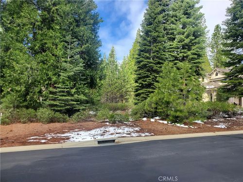 118 Fox Pine Dr, Lake Almanor, CA, 96137-8511 | Card Image