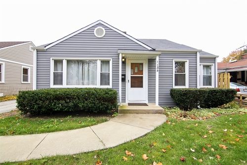 1134 Webster Ln, Des Plaines, IL, 60016-6347 | Card Image