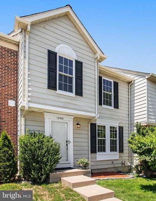 16948 Point Pleasant Ln, DUMFRIES, VA, 22026-3246 | Card Image