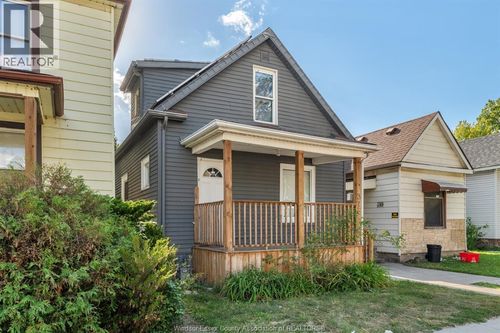 375 Bridge Ave, Windsor, ON, N9B2M3 | Card Image
