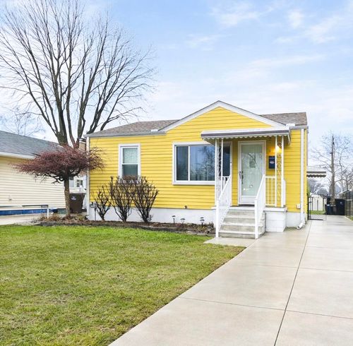 4523 Niagara St, Wayne, MI, 48184-2260 | Card Image