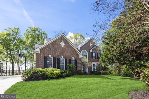 15590 Canvasback Ct, WOODBRIDGE, VA, 22191-3763 | Card Image