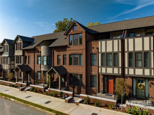 205 Broadway St, Asheville, NC, 28801-2306 | Card Image