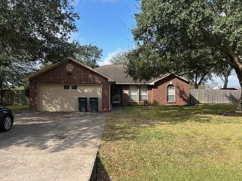 2307 Sue Street, El Campo, TX, 77437 | Card Image