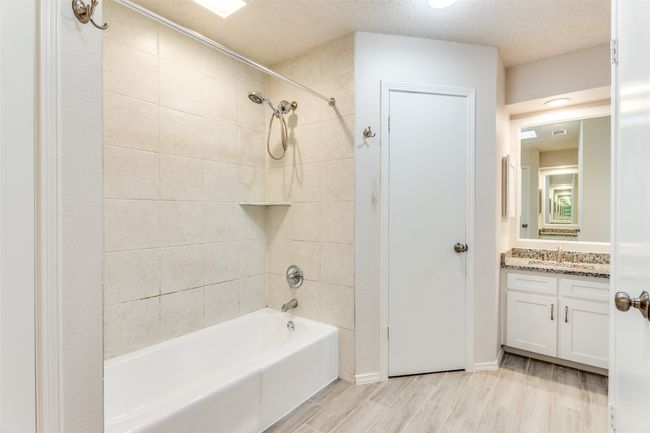 1704 Edge Hill Rd, House other with 3 bedrooms, 2 bathrooms and null parking in Benbrook TX | Image 15