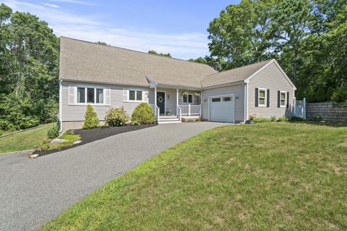 21 Colony Ave, Buzzards Bay, MA, 02532-3821 | Card Image