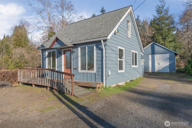 325 E State Route 4, House other with 3 bedrooms, 1 bathrooms and 1 parking in Cathlamet WA | Image 24