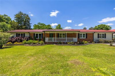 3753 Jess Smith Road, House other with 5 bedrooms, 2 bathrooms and null parking in Sophia NC | Image 2