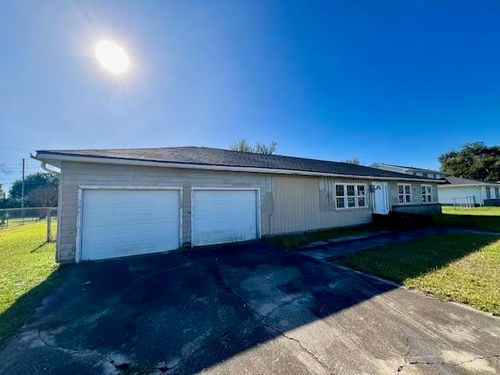 509 Forest Blvd, Houma, LA, 70360-7467 | Card Image