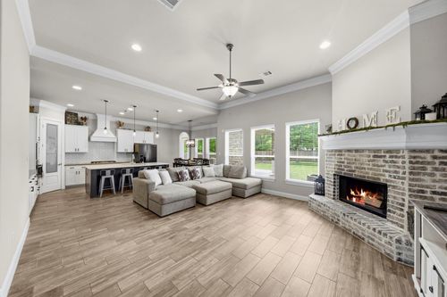 24954 Shady Oak Dr, Hockley, TX, 77447-6067 | Card Image
