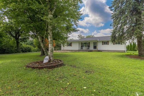 5106 Wells Rd, Petersburg, MI, 49270-9395 | Card Image