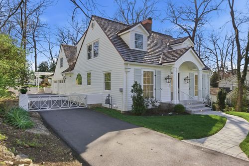 4401 Iroquois Ave, Nashville, TN, 37205-3831 | Card Image